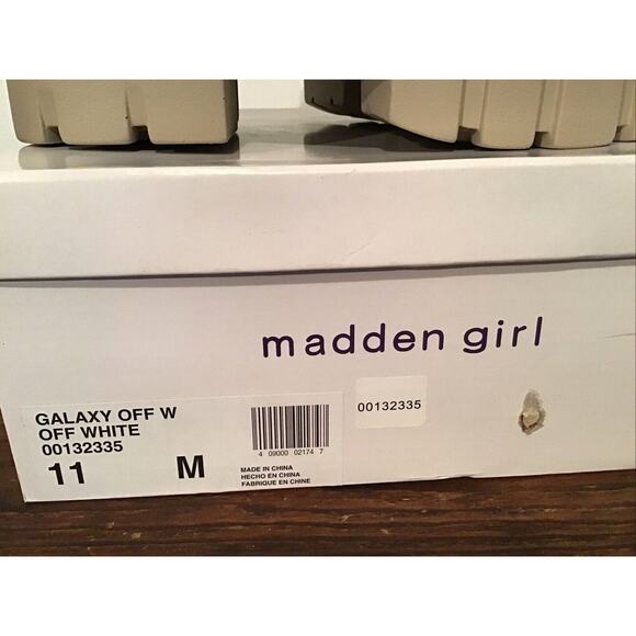 Madden Girl Galaxy Women's 11 Off White Platform Chunky Sandals - Picture 4 of 8